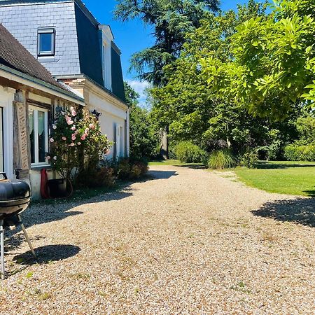 Maison Chaleureuse De 4 A 12 Personnes Neuville-aux-Bois Εξωτερικό φωτογραφία